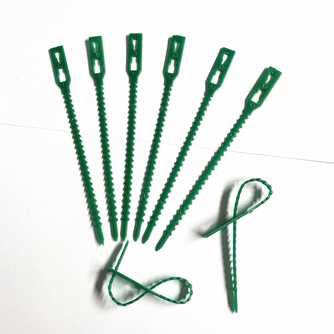 13cm Adjustable Plastic Plant  - Vine Climbing Plastic avis et prix